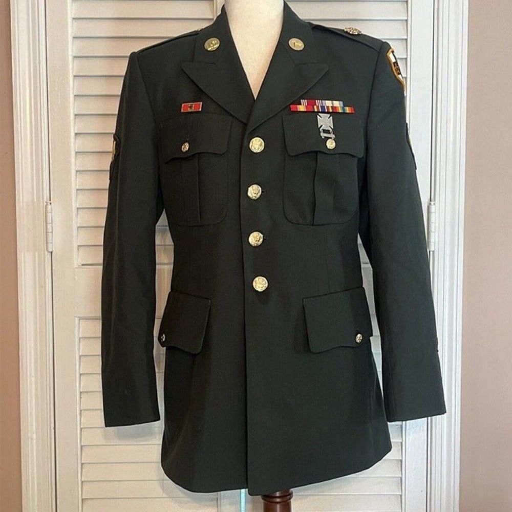 United States Army Green Dress Jacket Medic Patches Pins Stripes 40R Size